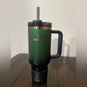 Wicked x Stanley Green Sparkle Elphaba 40oz Tumbler